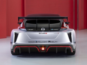 Nissan Leaf Nismo RC &ndash; Z podw&oacute;jną mocą
